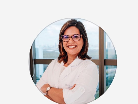 Dra. Lorena Costa Corrêa