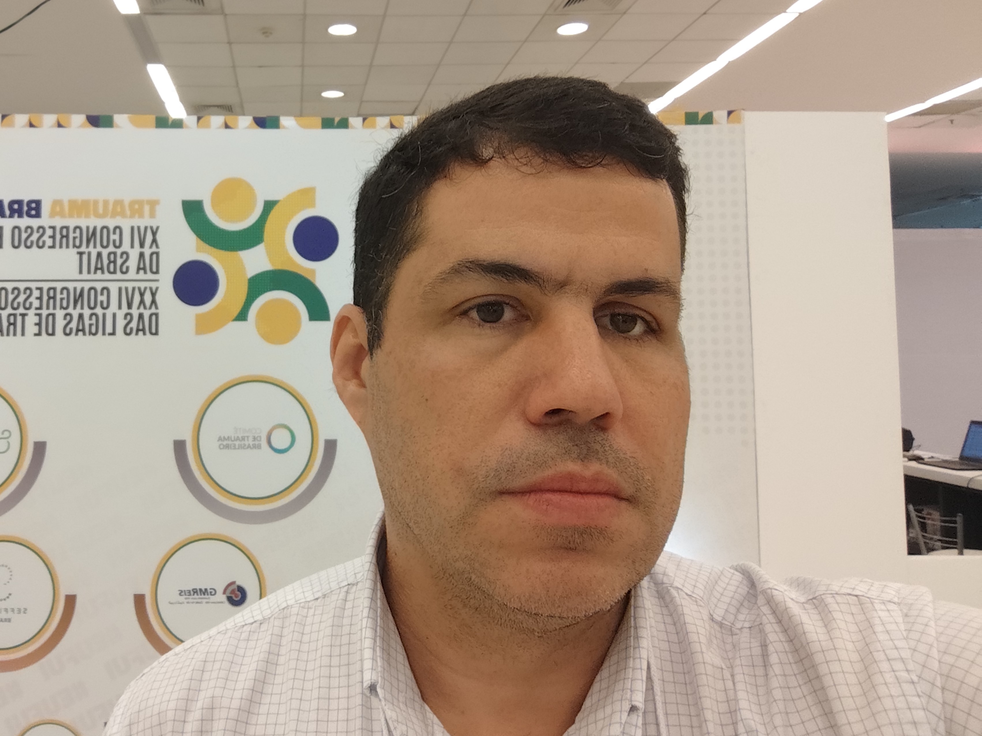 Dr. Petrus Andrade Lima